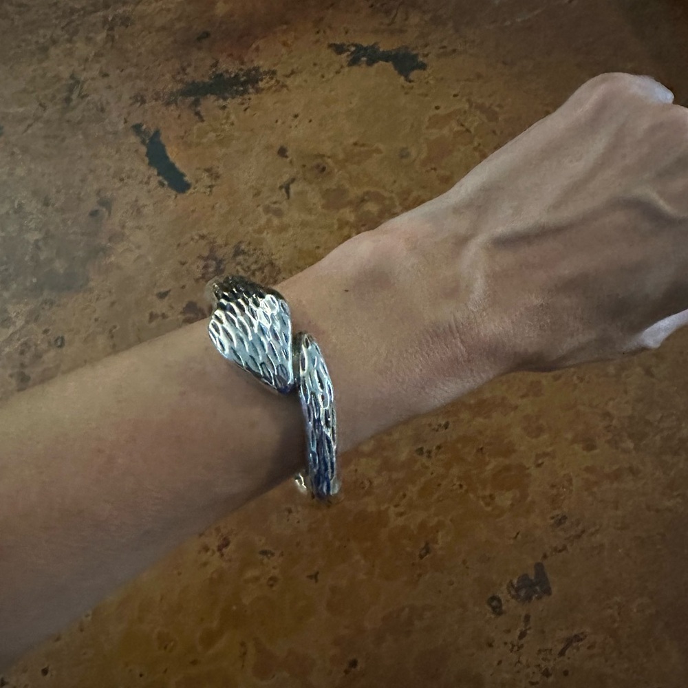 925 Sterling Silver Wrap Around Snake Bangle Bracelet - Picture 6 of 8